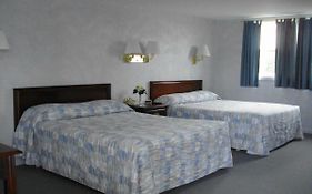 Pleasant Mountain Inn
